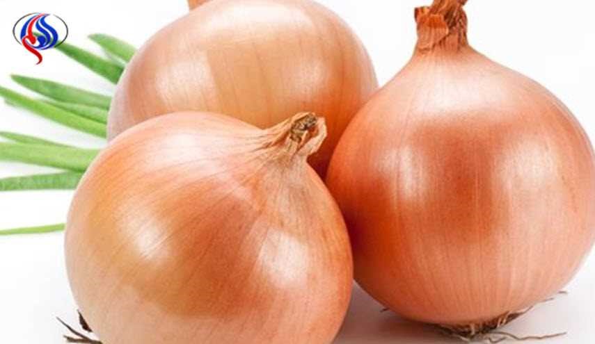 وضعت البصل على وسادة طفلها.. والنتيجة كانت مبهرة!