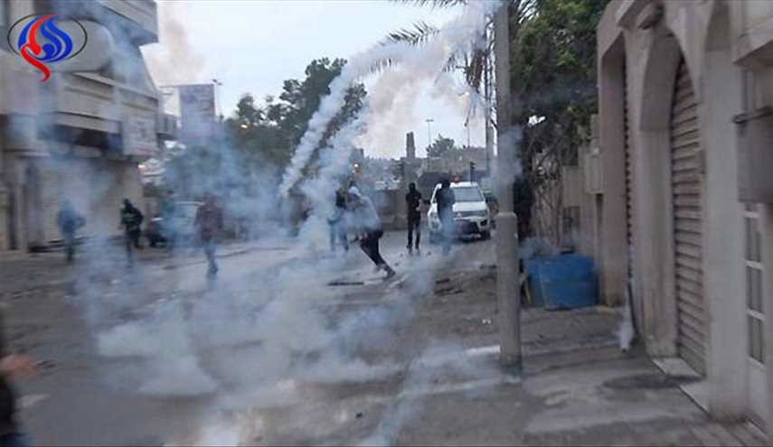 مركز البحرين: 21 حالة اعتقال وقمع 77 مسيرة في ذكرى الثورة