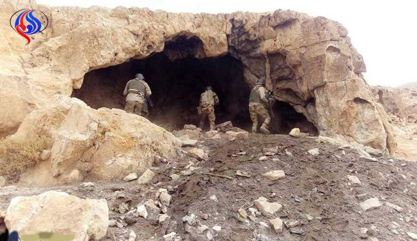 القبض على مسلحين في مداهمة بؤر إرهابية وسط سيناء