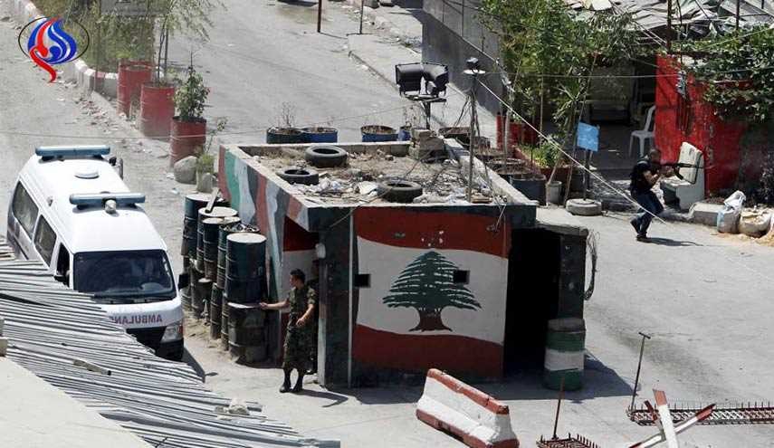 اتفاق مبدئي في مخيم عين الحلوة على وقف إطلاق النار