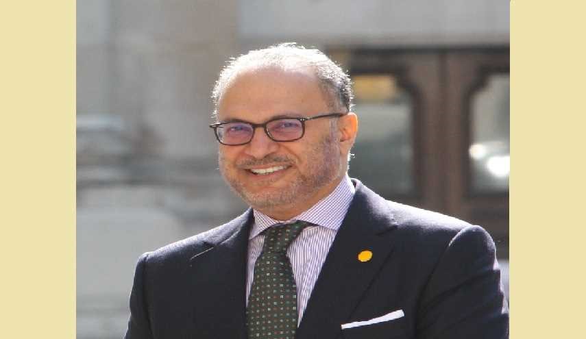 وزير اسمه 