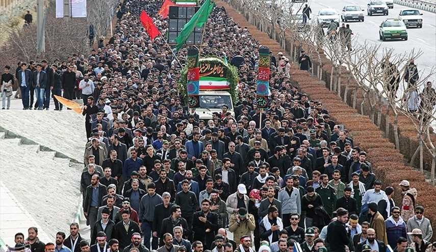 تشییع دو شهید گمنام در دانشگاه جامع امام حسین (ع)/ تصاویر