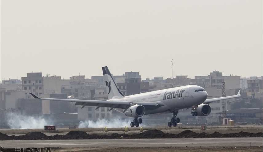 بالصور.. هبوط اول طائرة ايرباص 330 في مطار مهرآباد بطهران