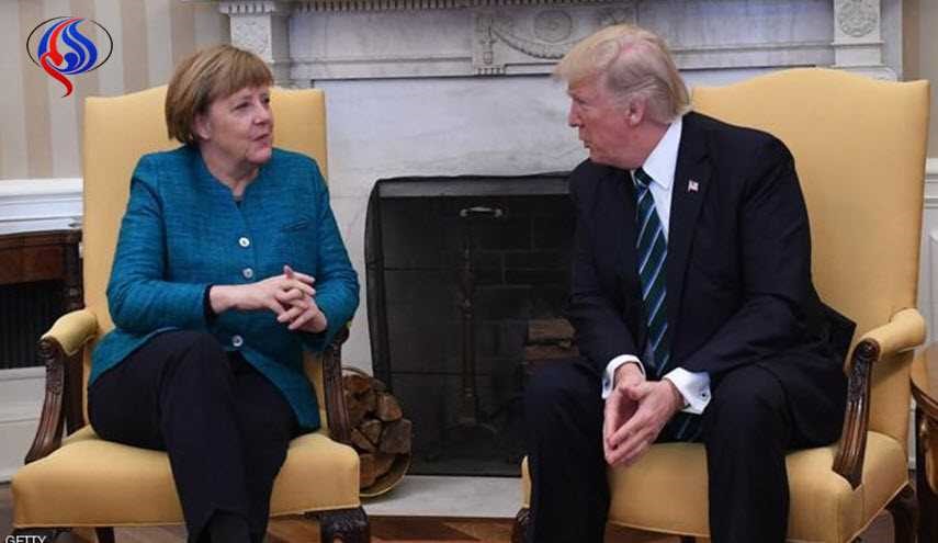 البيت الأبيض يوضح سبب عدم مصافحة ترامب لميركل