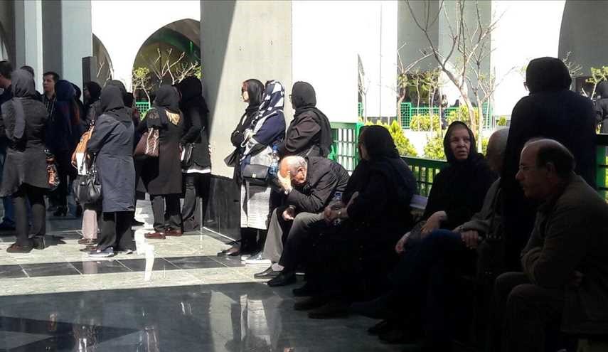 مراسم خاکسپاری همسر افشین یداللهی/ تصاویر