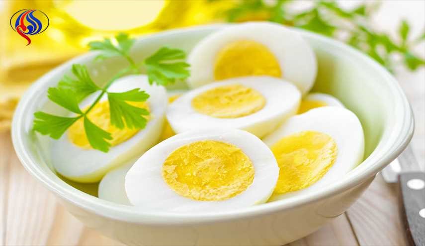 لهذه الأسباب الخطيرة.. إحذروا الإكثار من تناول البيض المسلوق!