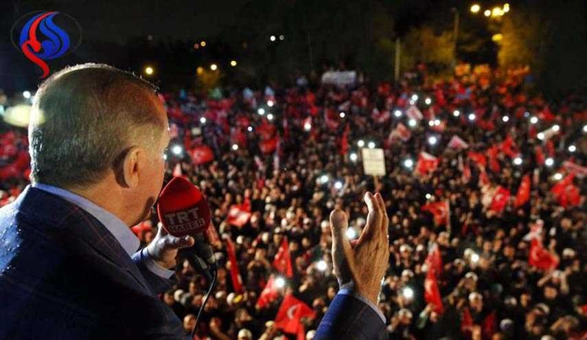 أردوغان: سنطرح إعادة عقوبة الإعدام على الاستفتاء