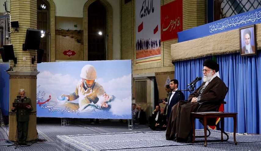 دیدار جمعی از فرماندهان و کارکنان ارتش با فرمانده کل قوا/ تصاویر