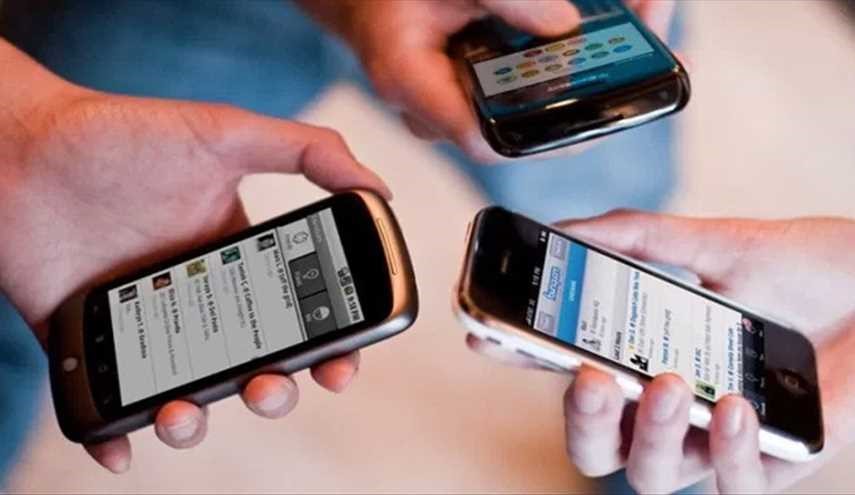 فيروس خبيث يتسلل إلى مليوني هاتف