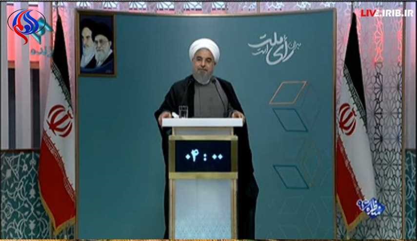 در خواست روحانی برای پاسخ به تهمت‌ها و دروغ‌ها