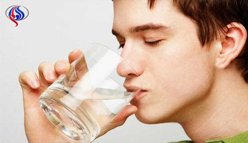 شرب الماء في هذا الوقت.. يقضي على هذه الأمراض!