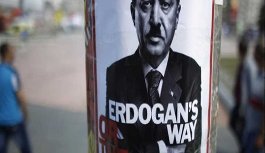 التايمز تشبه أردوغان بـ“هتلر” و”ستالين”
