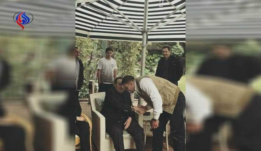 تعرف على كواليس اقامة حسني مبارك في المستشفى العسكري