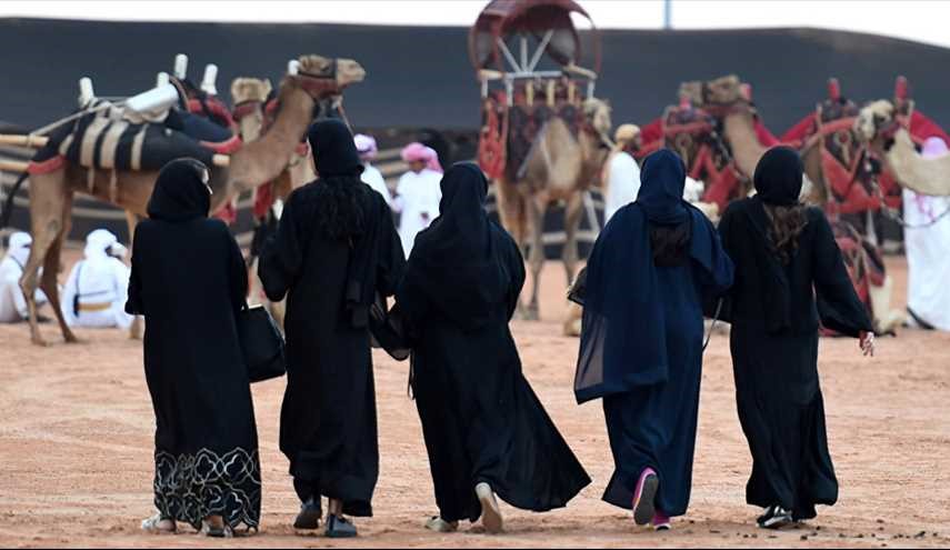 ترحيل 40 ألف عاملة رفضن الخدمة في المنازل السعودية