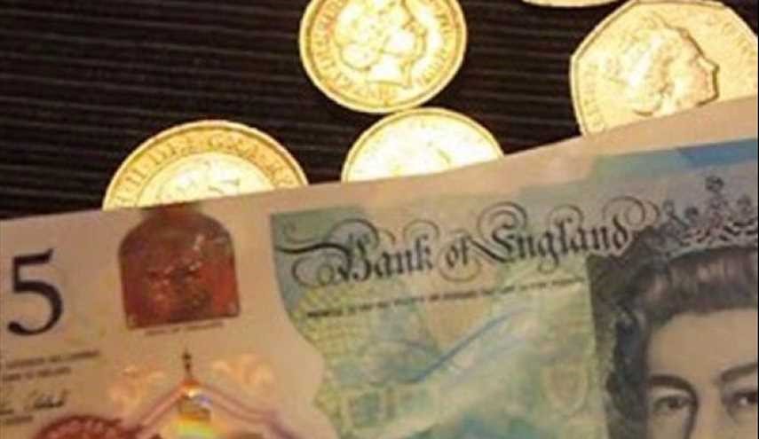 عملة ورقية بلاستيكية جديدة تثير غضب مدمني الكوكايين ببريطانيا والسبب؟