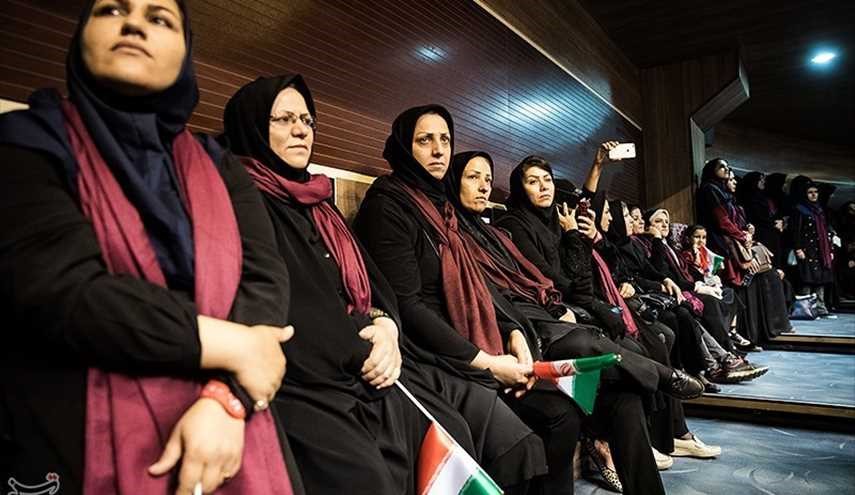 مؤتمر نسائي داعم للمرشح الرئاسي قاليباف