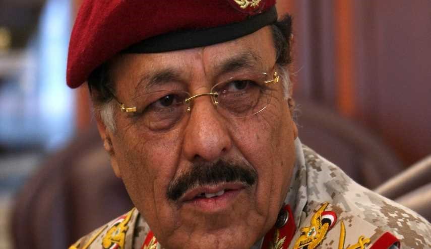 وسط تصاعد الخلافات.. هل سيسلم الأحمر مأرب للجيش اليمني؟!