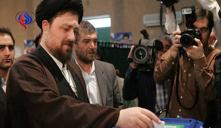 یادگار امام رای خود را به صندوق انداخت