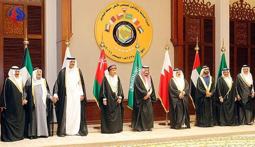 جدل خليجي يعيد التذكير بأزمة سحب السفراء من قطر..