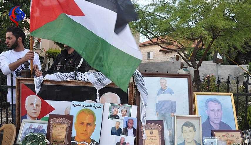 الأسرى الفلسطينيون المضربون يهددون بخطوات تصعيدية