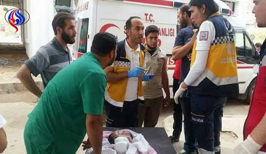 بالصور.. ولادة طفل برأسين في إدلب!