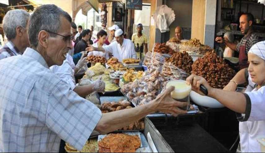 تعرف على الدول العربية التي تعاقب المفطرين جهرًا في رمضان (نوع العقوبات لكل دولة)