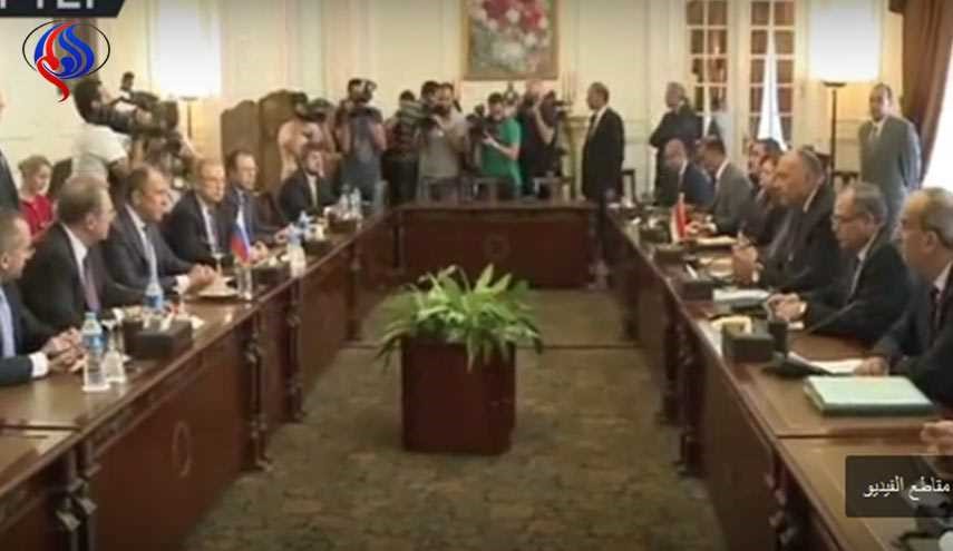 لافروف يدعو القاهرة إلى مكافحة الإرهاب بشكل مشترك
