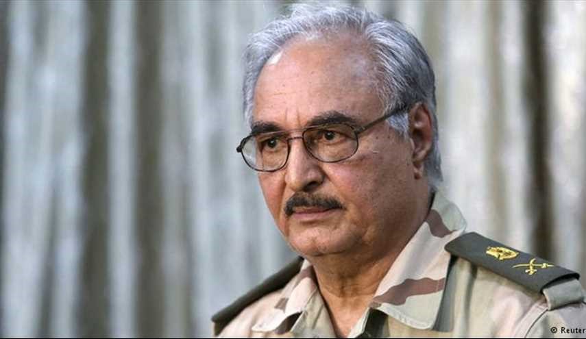 حفتر يهدد قطر ويعد بمعاقبتها!
