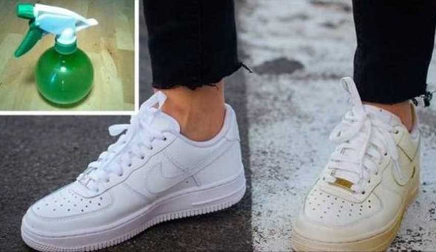 حيلة طبيعية لتنظيف الأحذية البيضاء.. ستعود كأنها جديدة!