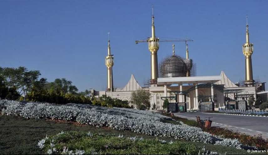 إصابات بهجوم مسلح في مرقد الامام الخميني (ره)  وانتحاري يفجر نفسه