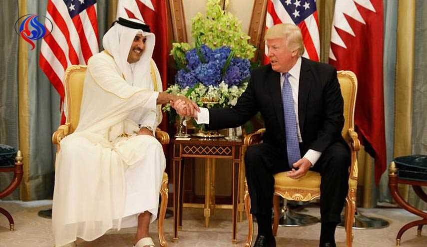 ترامب يبلغ أمير قطر استعداده لحل الأزمة الخليجية