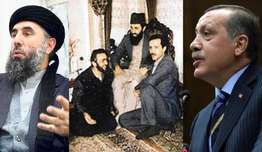 تصویر زانو زدن اردوغان در برابر حکمتیار