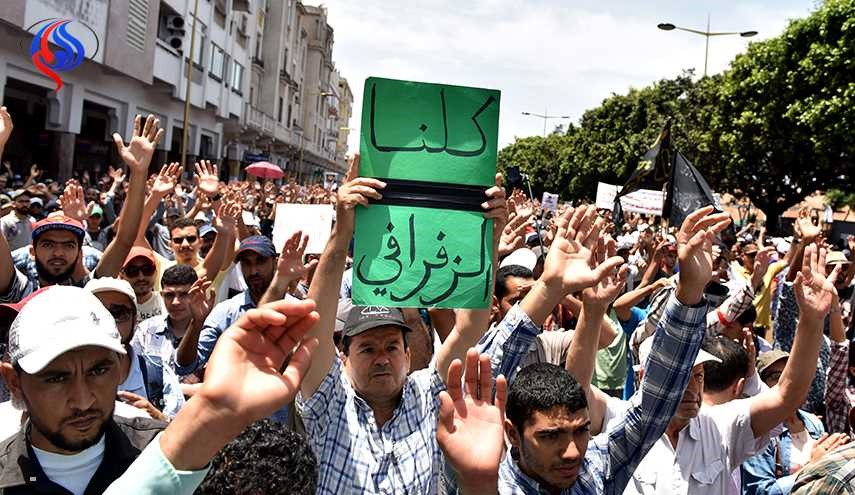 تظاهرة كبيرة في الرباط تضامنا مع المحتجين في منطقة الريف