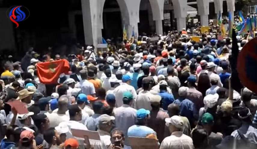 مرگ دلخراش یک ماهی فروش، مغرب را ناآرام کرد