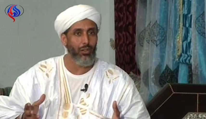 مفتي القاعدة السابق يتضامن مع قطر وبندد ..