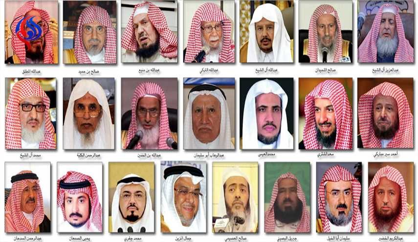 كاتب عن “كبار علماء السعودية”: كيان أشد تخلفا وظلامية من الكنيسة في العصور المظلمة