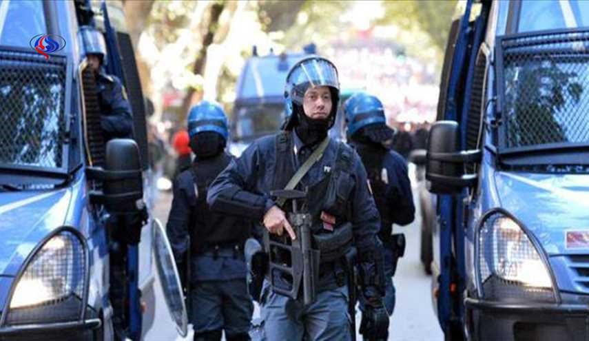 القبض على فتاة إيطالية أرادت القتال مع 