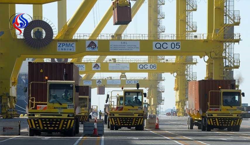 شركات سعودية تهرب بضائع إلى قطر