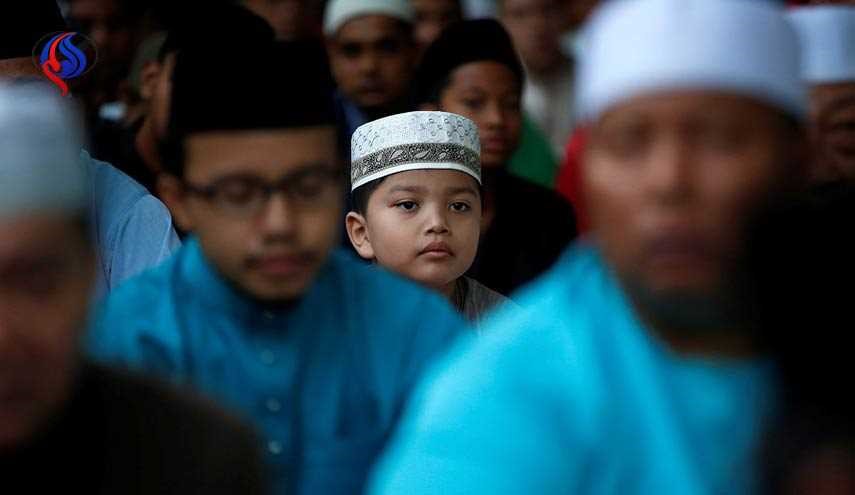 بالصور.. ملامح عيد الفطر في بعض دول العالم