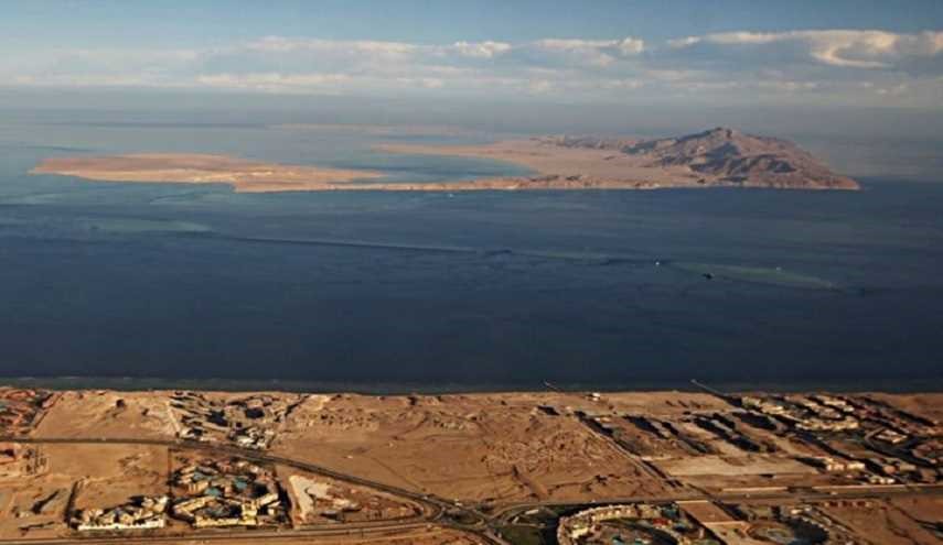 رفع علم السعودية على تيران وصنافير خلال ساعات