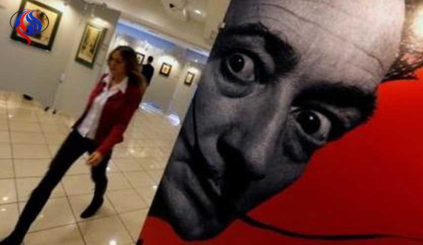 استخراج رفات الرسام العالمي سلفادور دالي للتحقيق في دعوى نسب