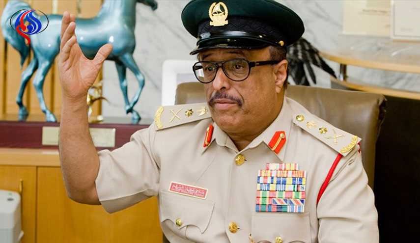 عندما يقدم خلفان روايتين متناقضتين عن 