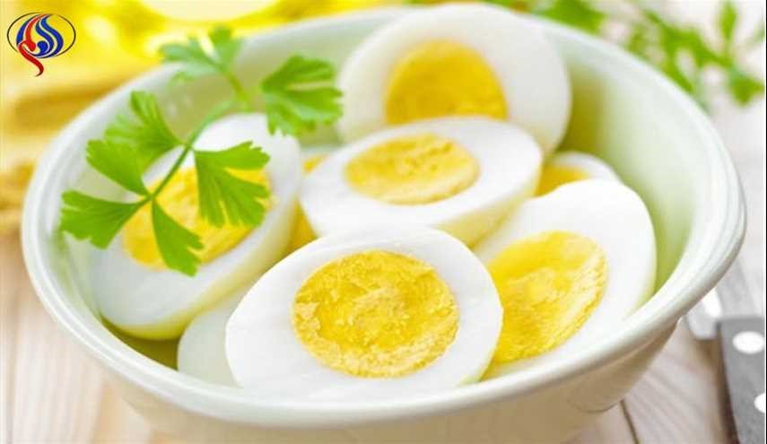 حيلة أسهل مما تتوقعون لمنع انتشار رائحة البيض المسلوق في المنزل!