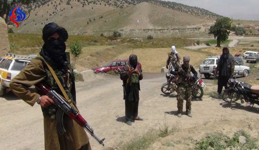 35 قتيلا في هجوم لطالبان على مستشفى وسط أفغانستان