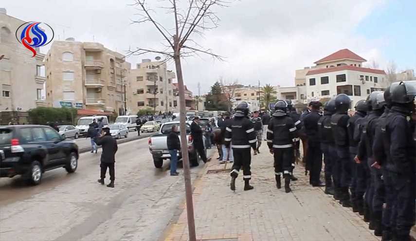 الاردن يسمح للقاتل الاسرائيلي (قتل اردنيين اثنين) بالمغادرة!