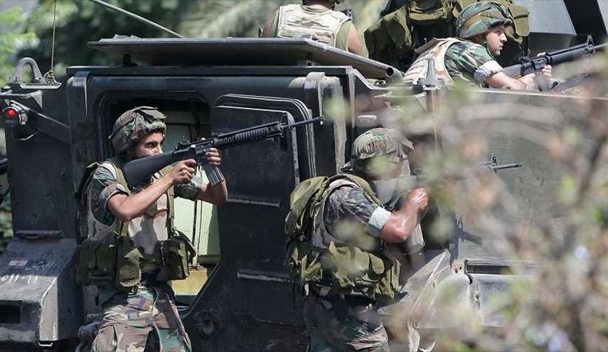 الجيش اللبناني يعزز مواقعه في جرود القاع تحسبا لهروب المسلحين