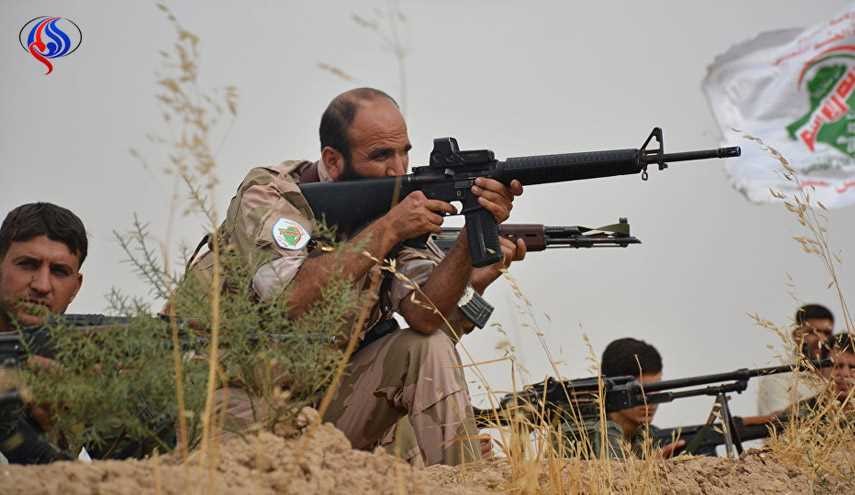 الحشد الشعبي يلقي القبض على ثلاثة 