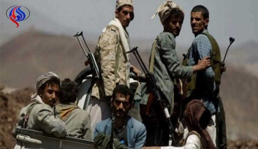 مسلحون قبليون يسيطرون على منفذ 