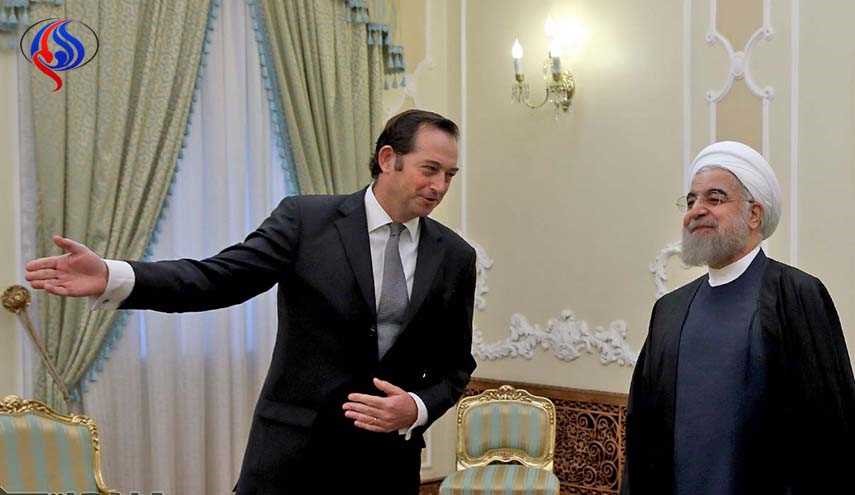 السفير البريطاني بطهران يؤكد التزام بلاده بتعهداتها في الاتفاق النووي