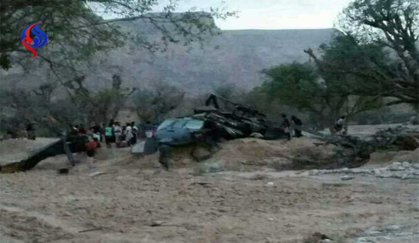 بالصورة.. الإمارات تعترف بمقتل 4 من جنودها اثر سقوط مروحية في شبوة